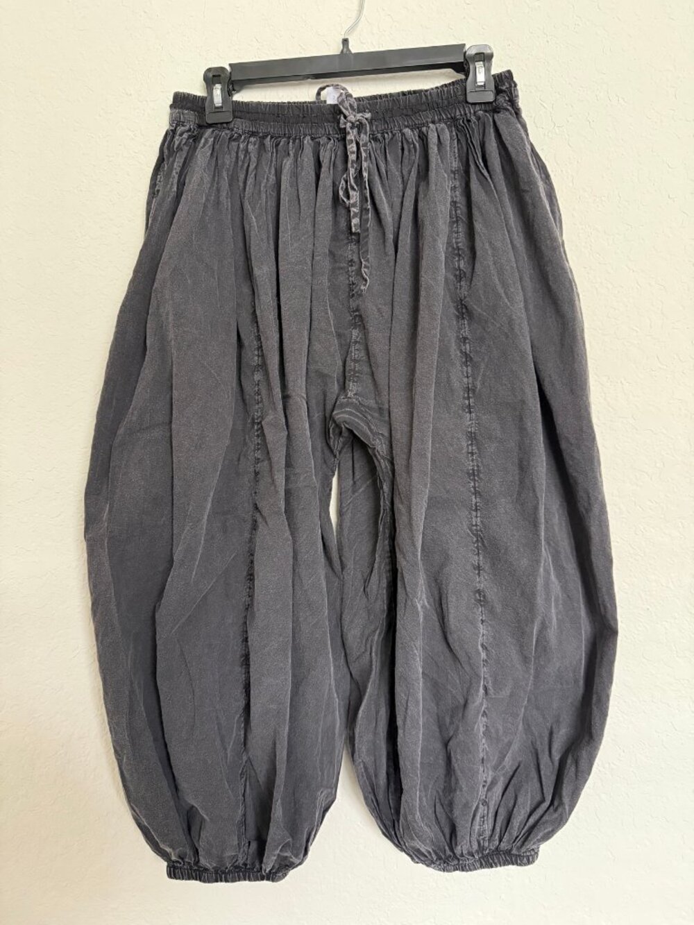 Urban Outfitters Grey Harem Parachute Balloon Pants Size S Boho 90s Lagenlook